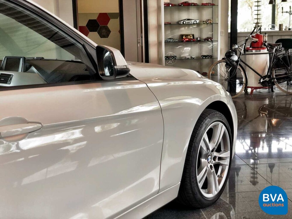 BMW 318i Sedan 136pk 3-serie 2015 -Facelift-, TZ-591-B