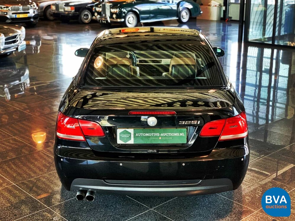 BMW 325i M-Sport Cabriolet 218hp -Org NL- 3-Series 2007, 06-XP-XS.