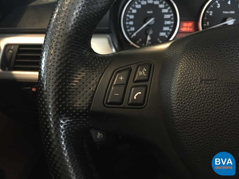 BMW 325i M-Sport Cabriolet 218hp -Org NL- 3-Series 2007, 06-XP-XS.