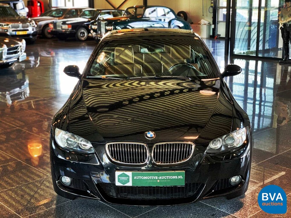 BMW 325i M-Sport Cabriolet 218hp -Org NL- 3-Series 2007, 06-XP-XS.