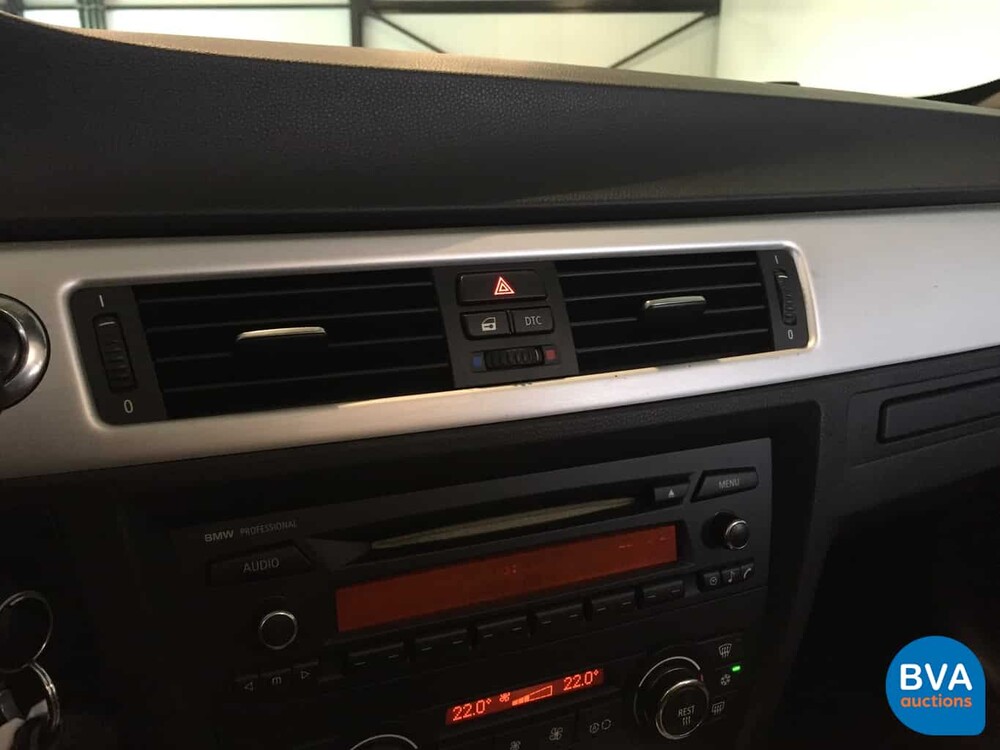 BMW 325i M-Sport Cabriolet 218hp -Org NL- 3-Series 2007, 06-XP-XS.