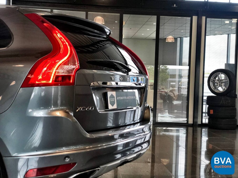 Volvo XC60 2.0 T5 Ocean Race 245hp 2016, NK-762-G.