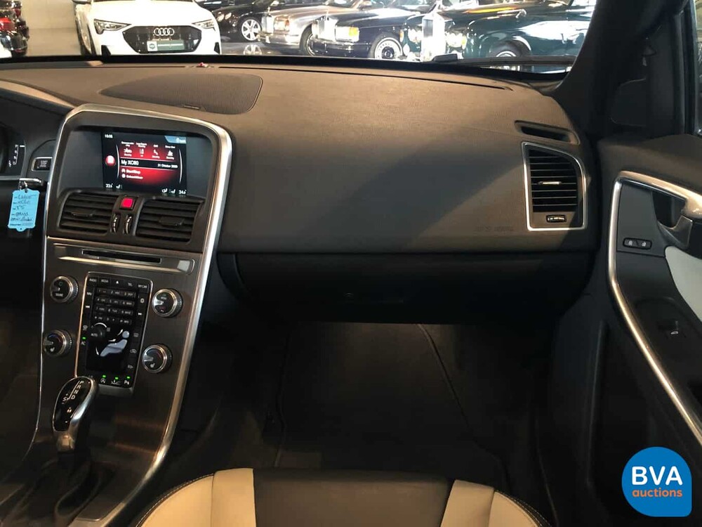 Volvo XC60 2.0 T5 Ocean Race 245hp 2016, NK-762-G.