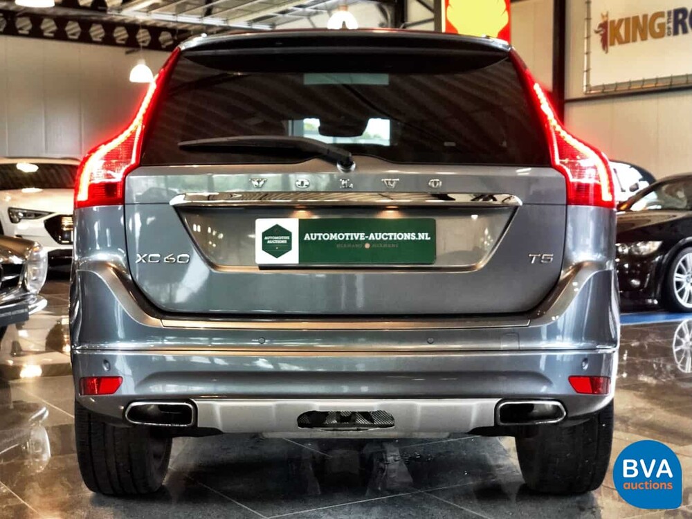 Volvo XC60 2.0 T5 Ocean Race 245hp 2016, NK-762-G.