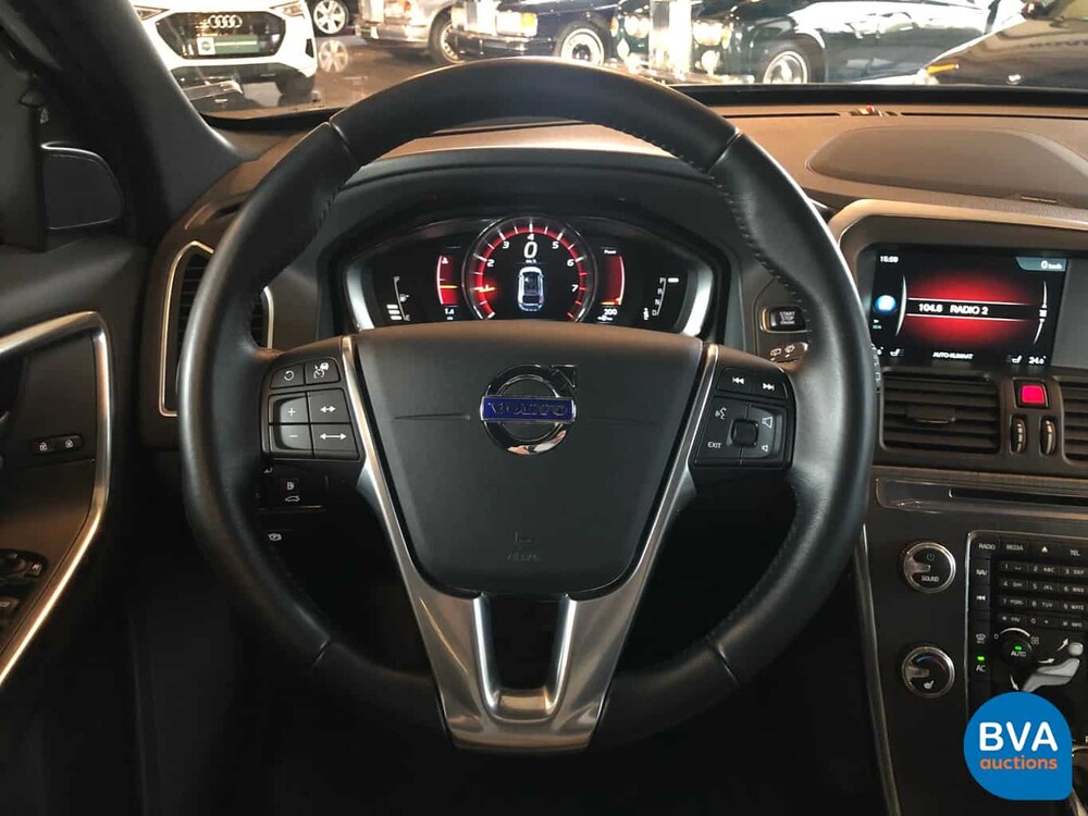 Volvo XC60 2.0 T5 Ocean Race 245hp 2016, NK-762-G.