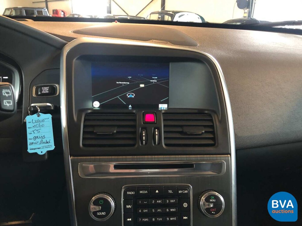 Volvo XC60 2.0 T5 Ocean Race 245hp 2016, NK-762-G.