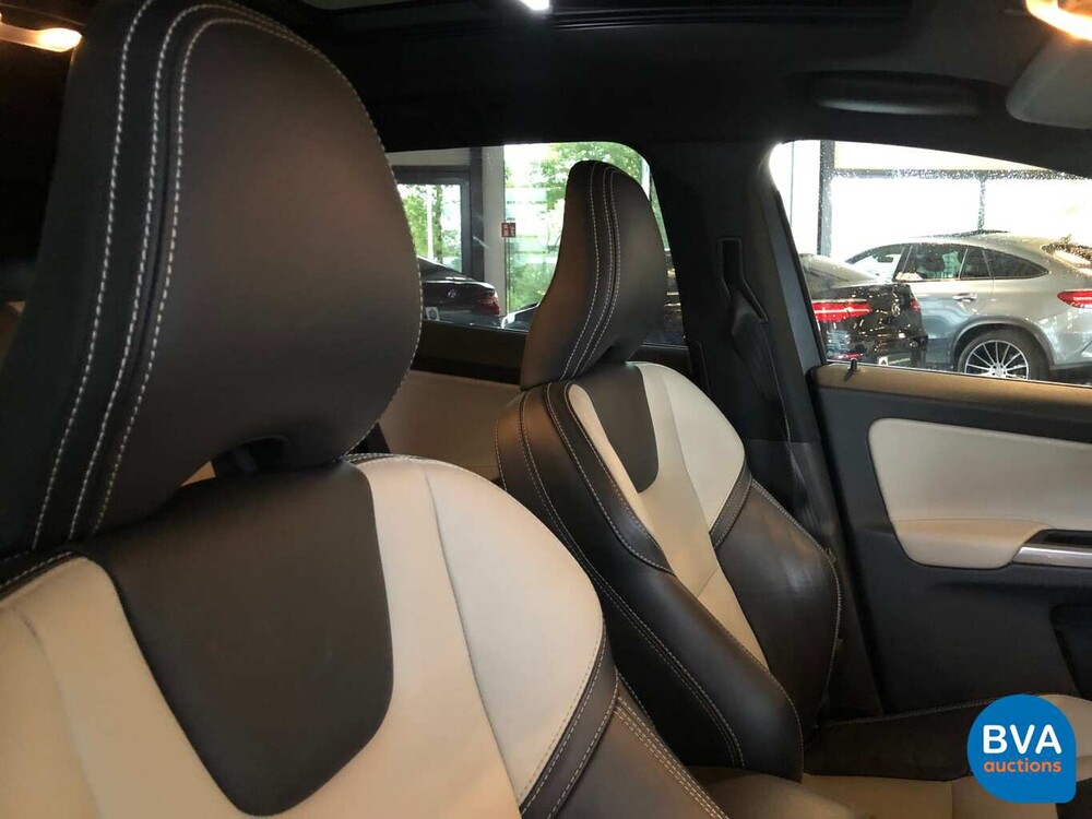 Volvo XC60 2.0 T5 Ocean Race 245hp 2016, NK-762-G.