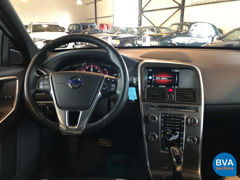 Volvo XC60 2.0 T5 Ocean Race 245hp 2016, NK-762-G.