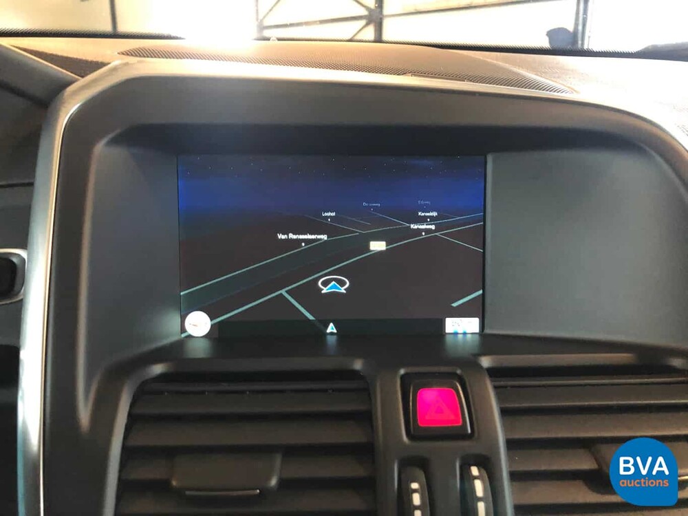 Volvo XC60 2.0 T5 Ocean Race 245hp 2016, NK-762-G.