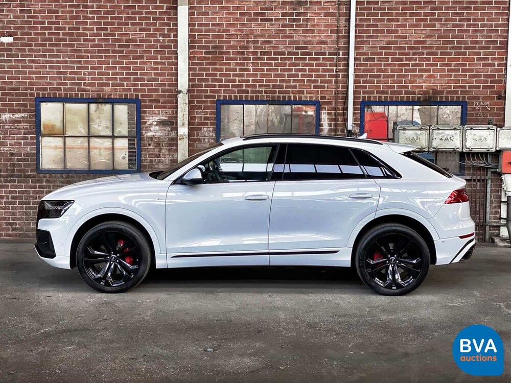 Audi Q8 50TDI Quattro S-line 286pk Black-Optic Pro Line S, TZ-164-R