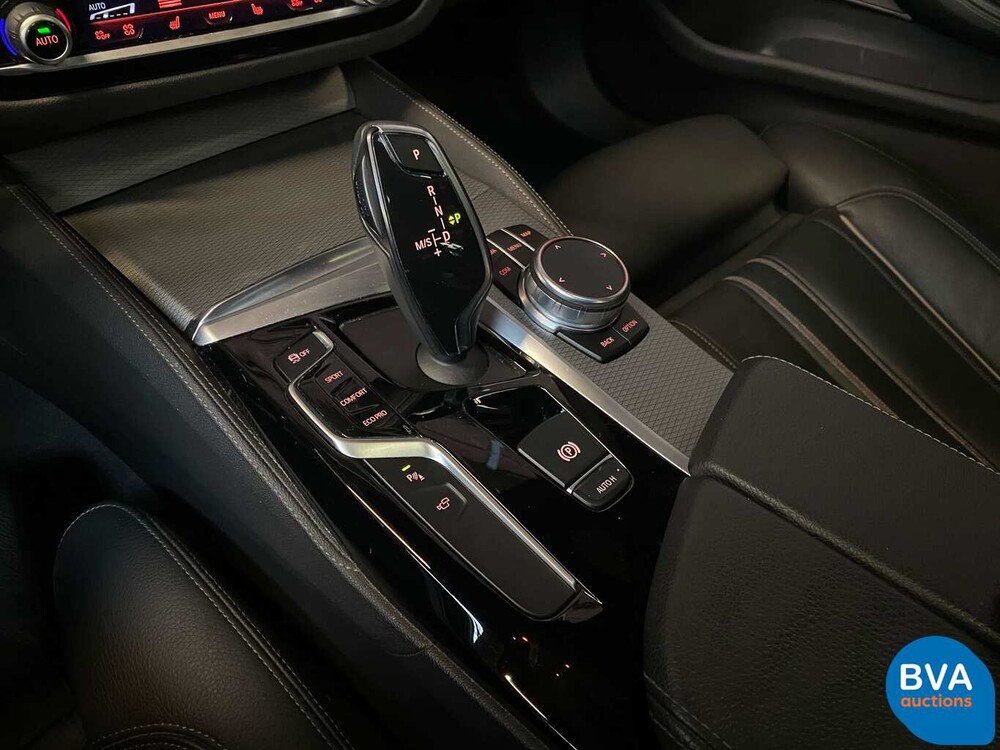 BMW M550d xDrive 400pk 2017 M550 5-serie M-Sport Sedan NW-MODEL