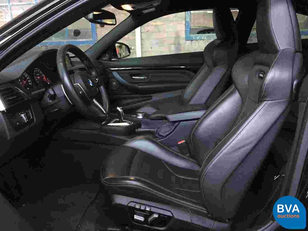 BMW M4 Competition 450pk Drivelogic Coupe 4-serie 2018 M-Performance