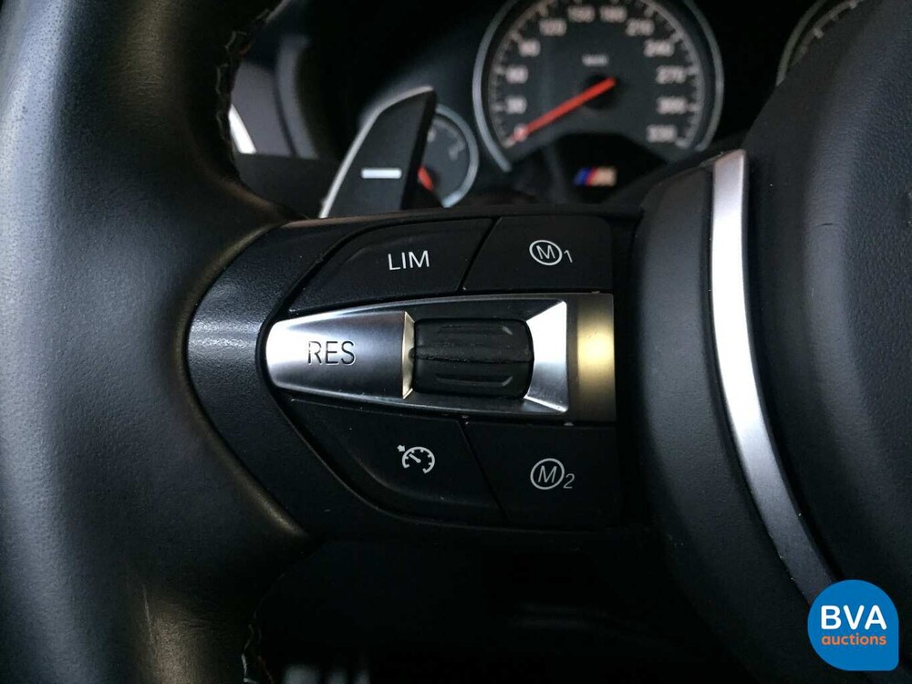 BMW M4 Competition 450pk Drivelogic Coupe 4-serie 2018 M-Performance