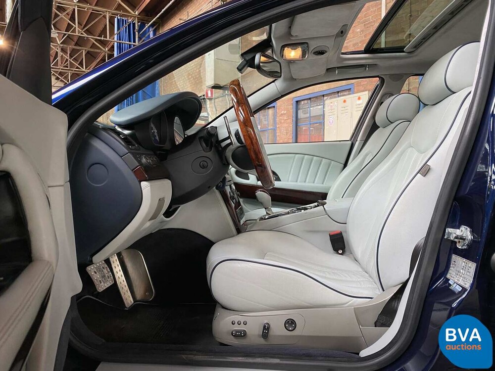 Maserati Quattroporte 4.2 V8 400 PS ZF Automatik 2007, J-377-PP.