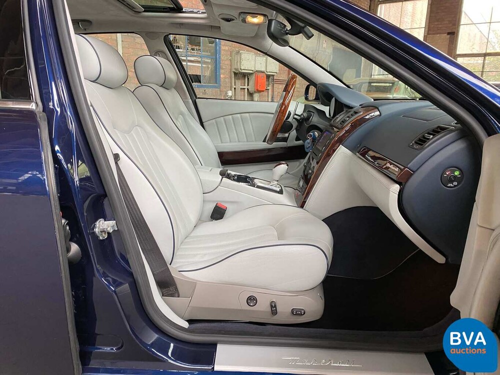 Maserati Quattroporte 4.2 V8 400 PS ZF Automatik 2007, J-377-PP.