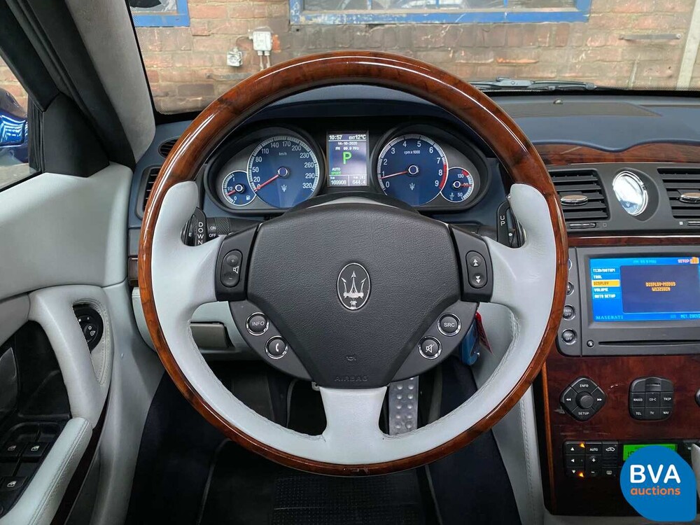 Maserati Quattroporte 4.2 V8 400 PS ZF Automatik 2007, J-377-PP.