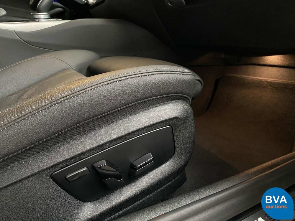 BMW 520i Touring M-Sport Garantie 184pk 5-Serie 2019, G-054-TT