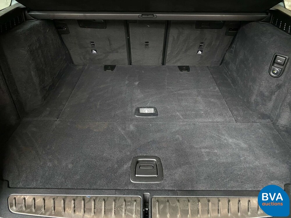 BMW 520i Touring M-Sport Garantie 184pk 5-Serie 2019, G-054-TT