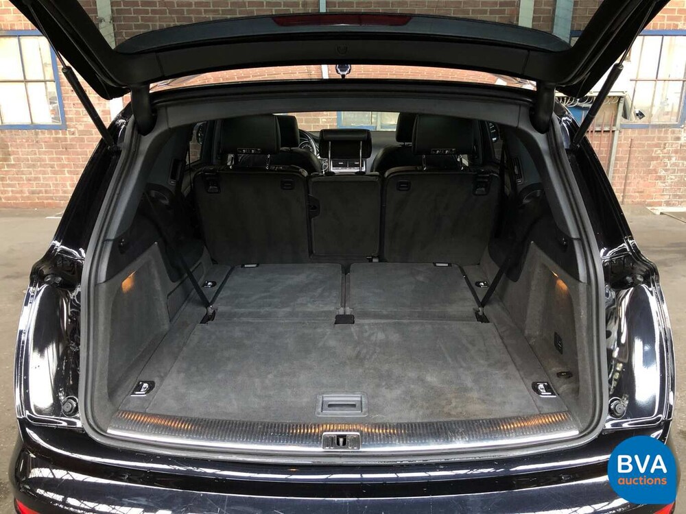 Audi Q7 3.0 TDI Quattro 7-persoons 239pk Facelift 2011, 19-RRL-5