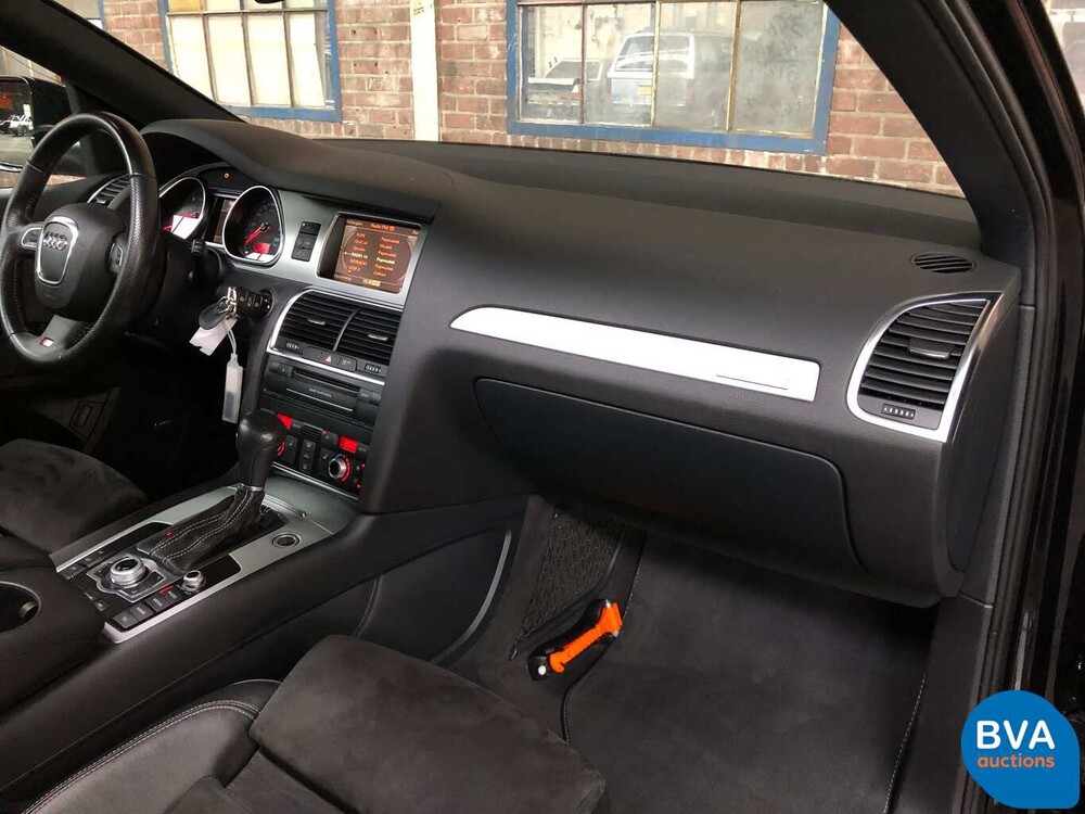 Audi Q7 3.0 TDI Quattro 7-persoons 239pk Facelift 2011, 19-RRL-5