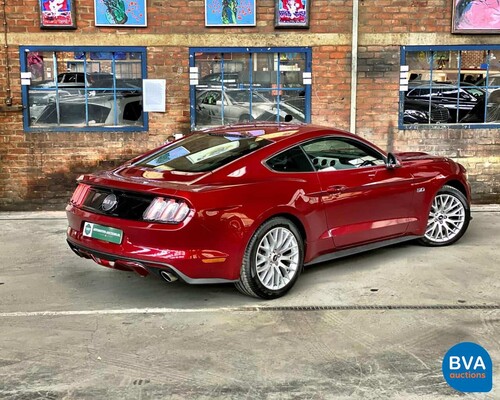 Ford Mustang GT 5.0 V8 422hp Manual transmission.