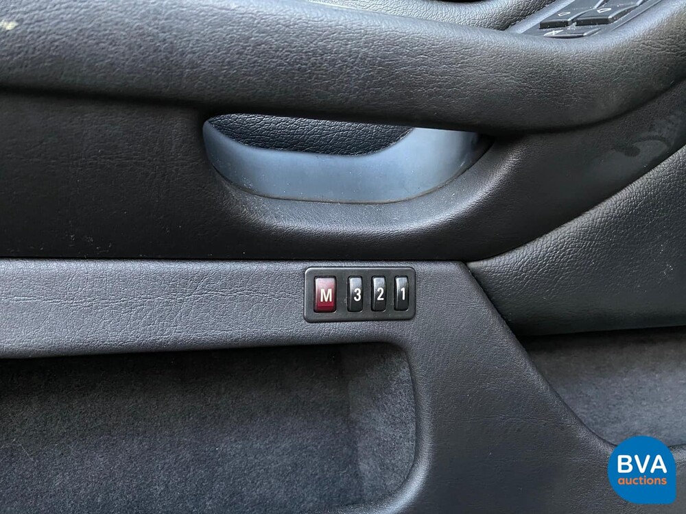 BMW Alpina B10 4.6 Touring 347pk E39 Youngtimer, NL-kenteken