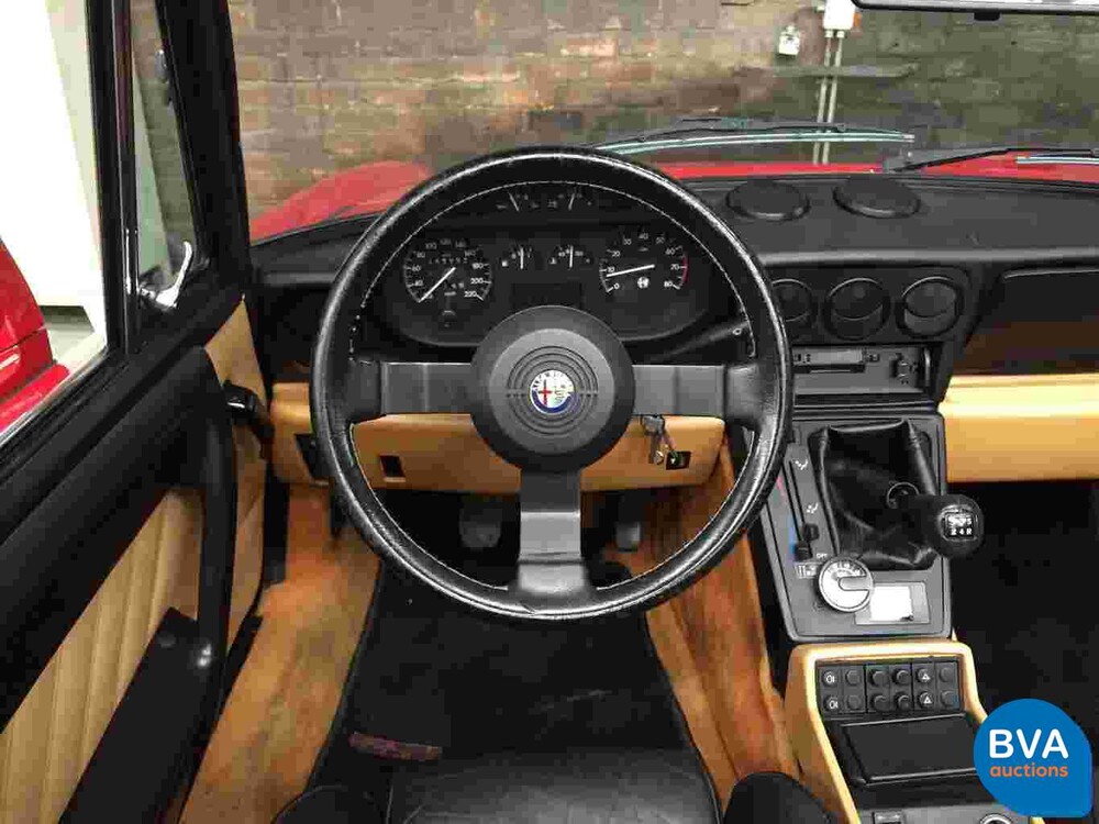 Alfa Romeo Spider 2.0 117pk Origineel Nederlands 1991, YZ-30-YF