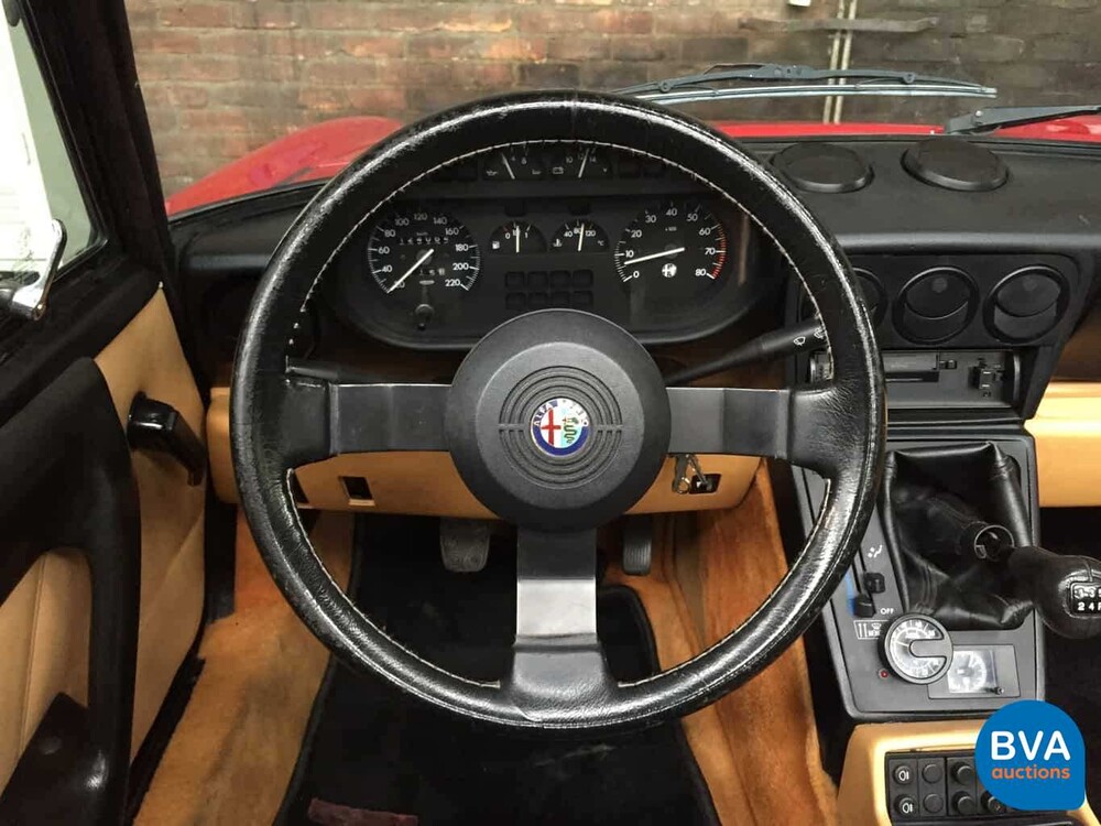 Alfa Romeo Spider 2.0 117pk Origineel Nederlands 1991, YZ-30-YF
