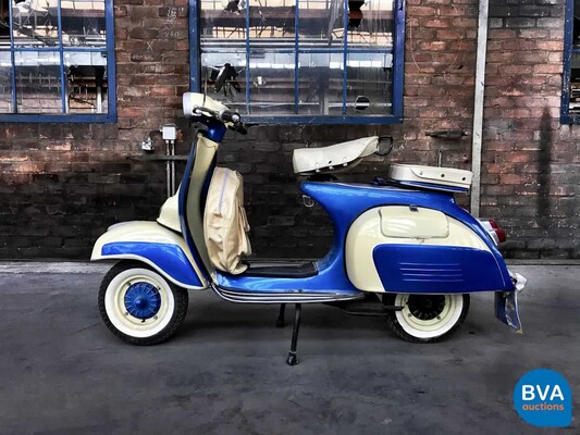 Vespa Super 150cc Piaggio Oldtimer 1975.