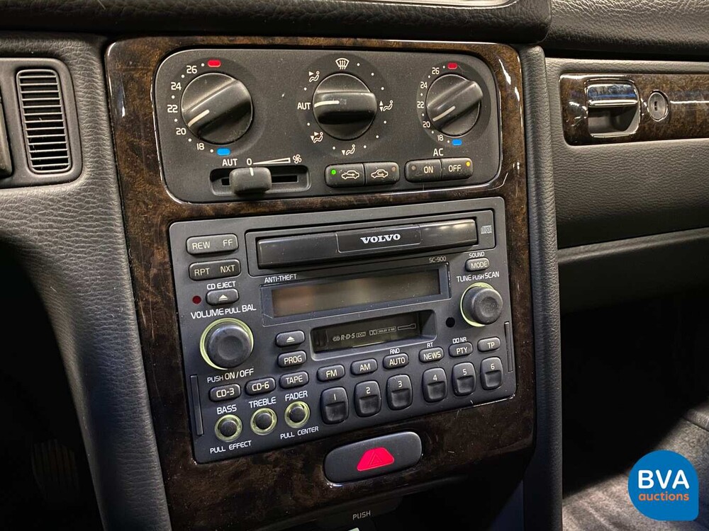 Volvo V70 T5 R 2.3 AWD 239pk 1997, G-747-VG