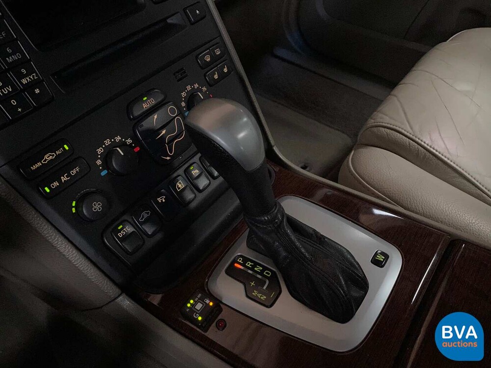 Volvo XC90 2.9 T6 Geartronic4 272pk 2003 Origineel NL, 79-LP-FZ