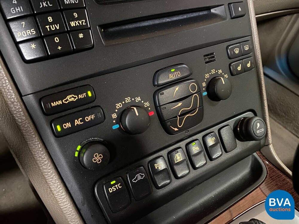 Volvo XC90 2.9 T6 Geartronic4 272pk 2003 Origineel NL, 79-LP-FZ