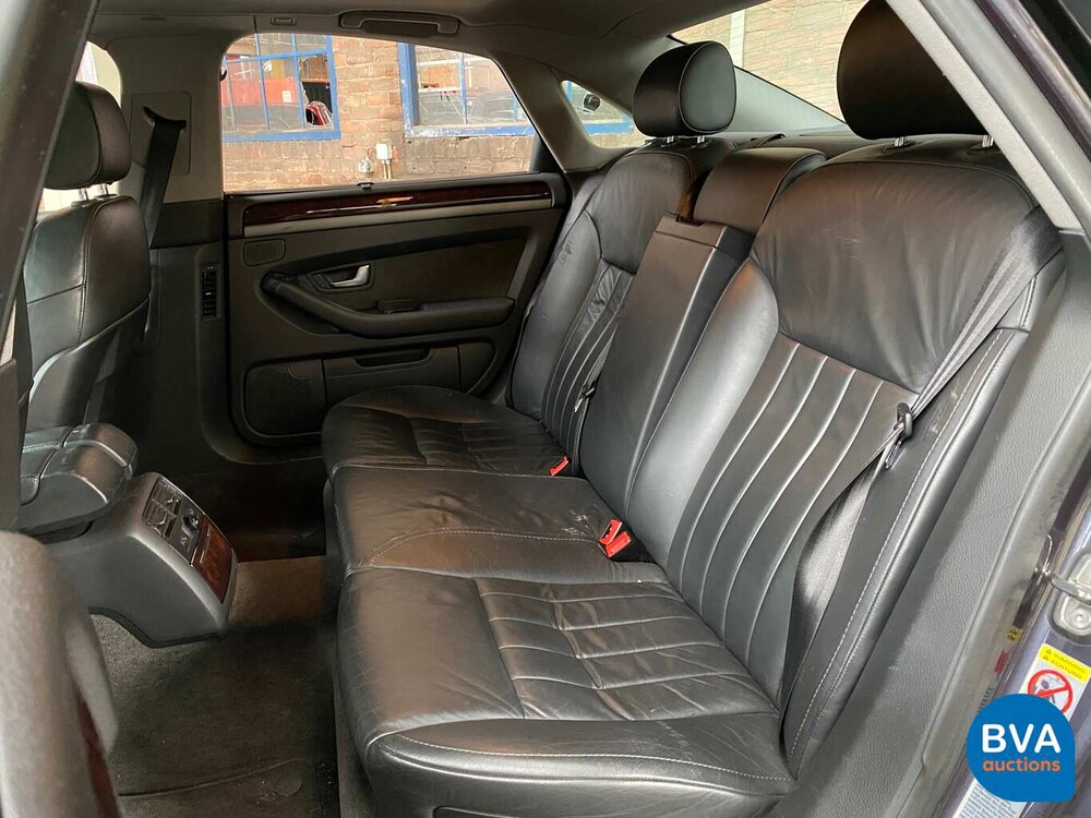 Audi A8 3.7 V8 Quattro Exclusive 280 PS 2003, TP-578-L.