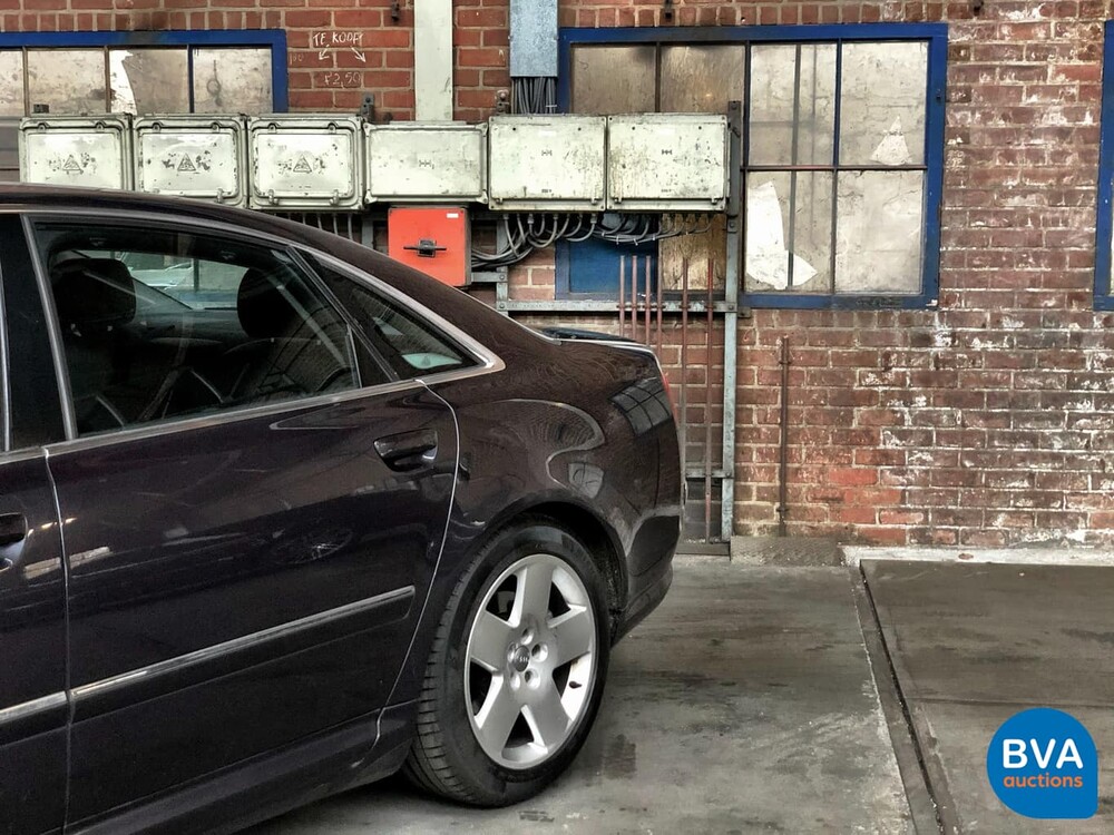 Audi A8 3.7 V8 Quattro Exclusive 280 PS 2003, TP-578-L.