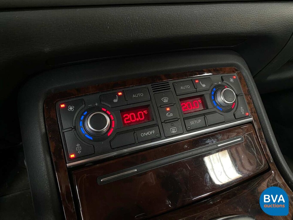 Audi A8 3.7 V8 Quattro Exclusive 280 PS 2003, TP-578-L.