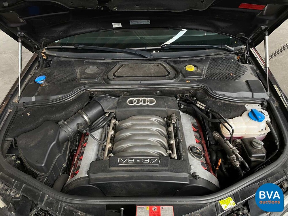 Audi A8 3.7 V8 Quattro Exclusive 280 PS 2003, TP-578-L.