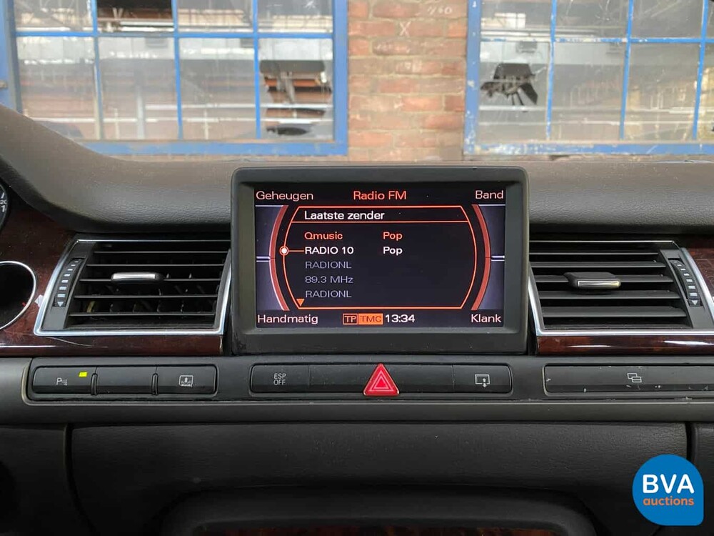 Audi A8 3.7 V8 Quattro Exclusive 280 PS 2003, TP-578-L.