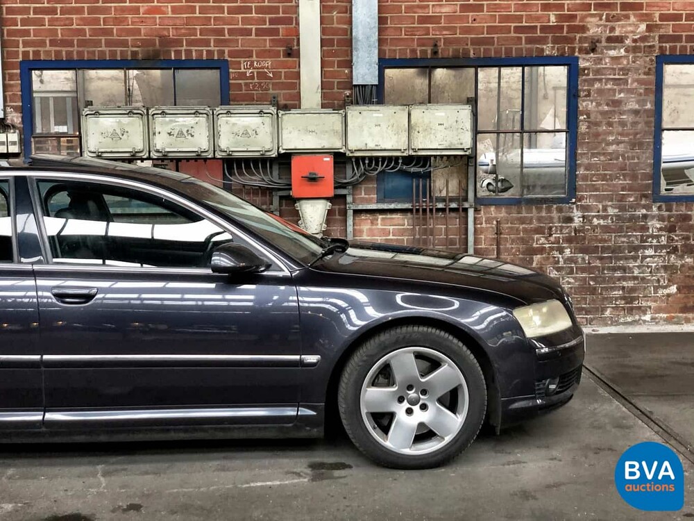 Audi A8 3.7 V8 Quattro Exclusive 280 PS 2003, TP-578-L.