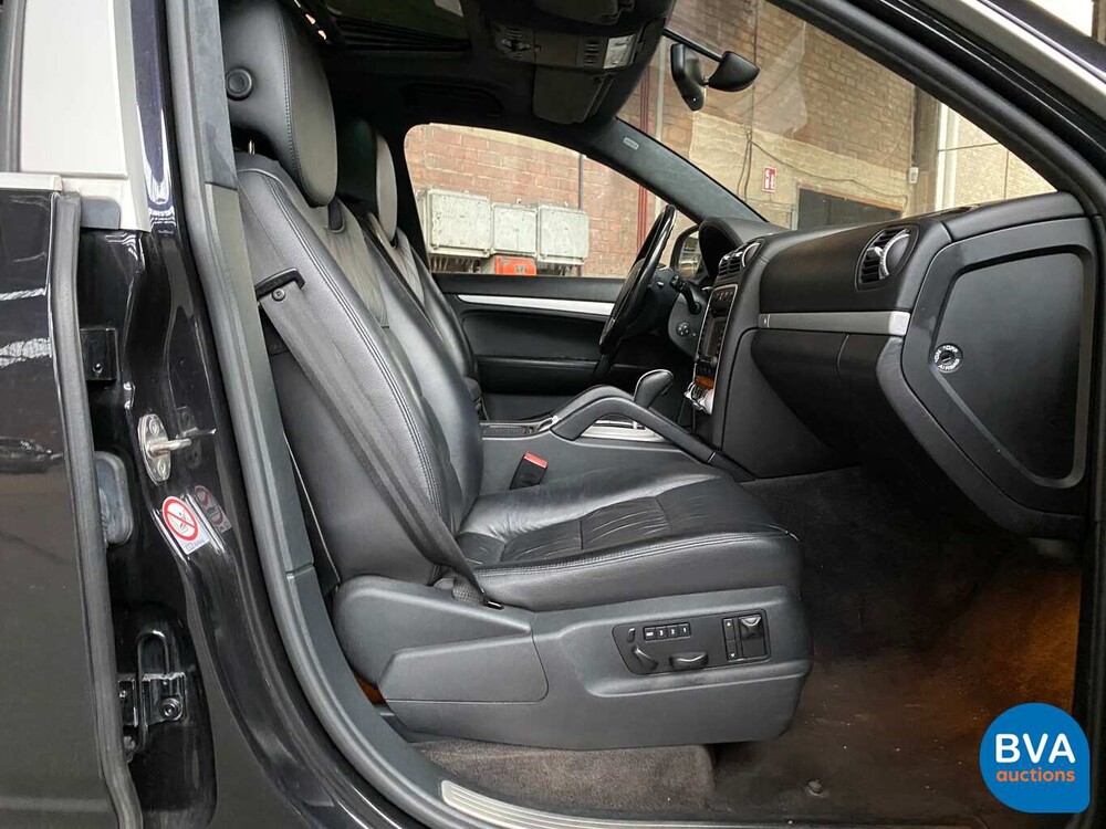 Porsche Cayenne Turbo 450pk 4.5 V8 Youngtimer 2003, ZN-196-B
