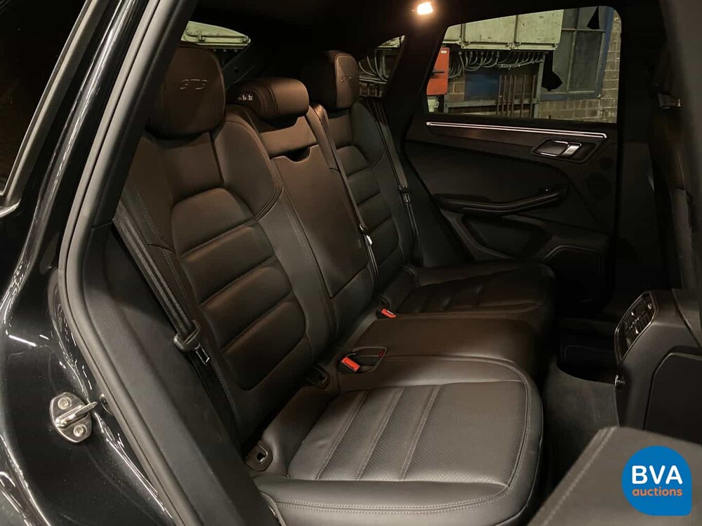 Porsche Macan GTS V6 Bi-Turbo 360pk 2016 Facelift