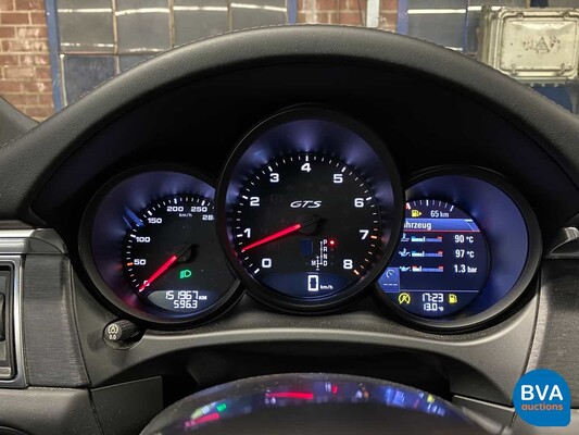 Porsche Macan GTS V6 Bi-Turbo 360hp 2016 Facelift.