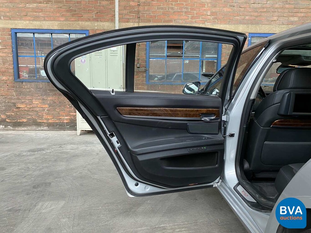 BMW 760i V12 544pk Steptronic8 7-Serie 2009, 66-LPL-2