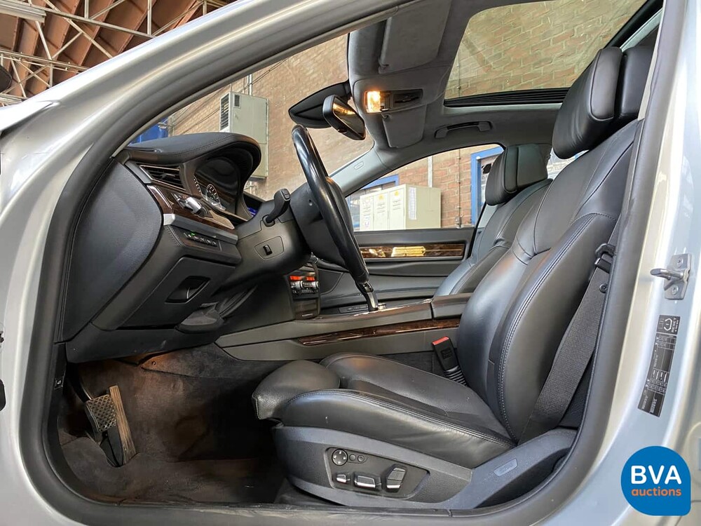 BMW 760i V12 544pk Steptronic8 7-Serie 2009, 66-LPL-2