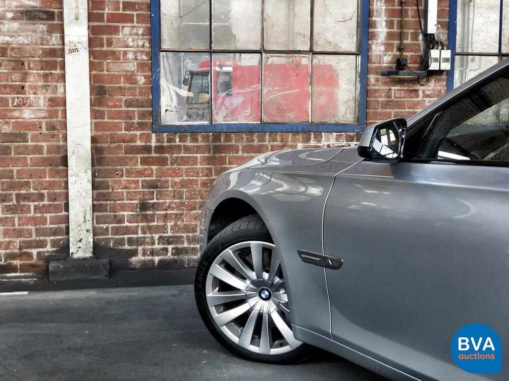 BMW 760i V12 544pk Steptronic8 7-Serie 2009, 66-LPL-2