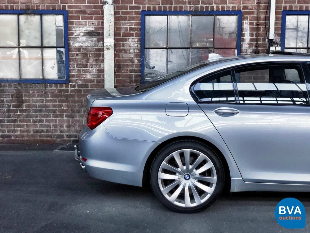 BMW 760i V12 544pk Steptronic8 7-Serie 2009, 66-LPL-2