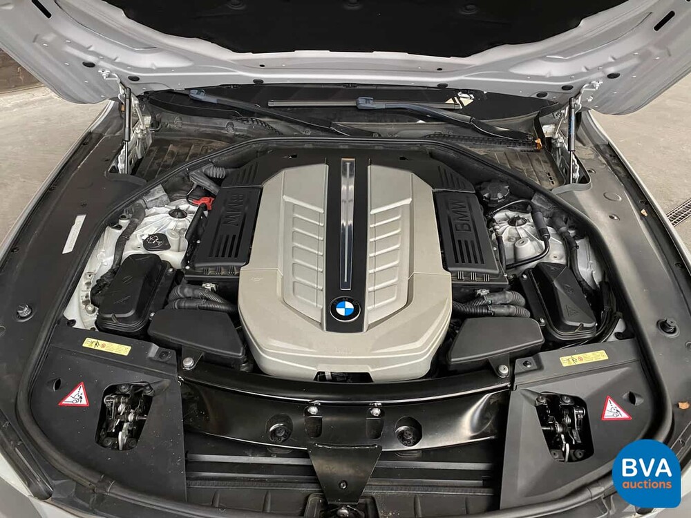 BMW 760i V12 544pk Steptronic8 7-Serie 2009, 66-LPL-2