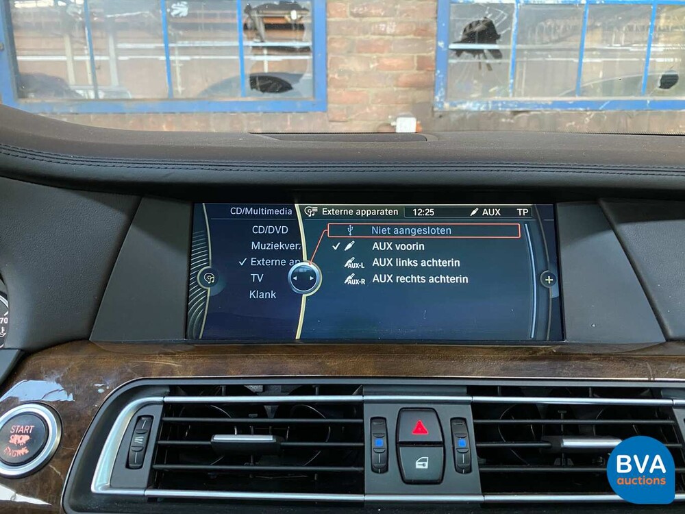 BMW 760i V12 544pk Steptronic8 7-Serie 2009, 66-LPL-2