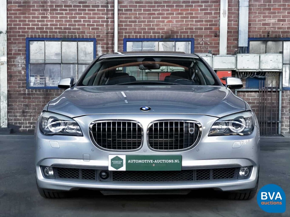 BMW 760i V12 544pk Steptronic8 7-Serie 2009, 66-LPL-2