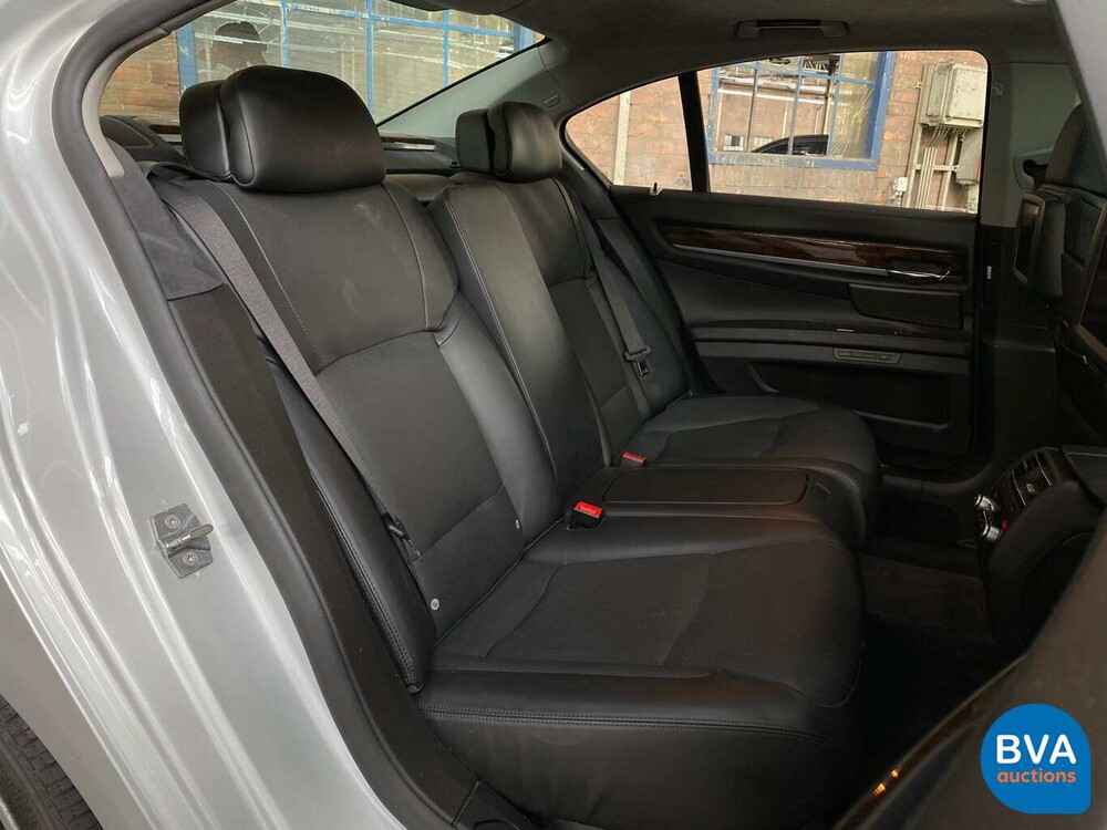 BMW 760i V12 544pk Steptronic8 7-Serie 2009, 66-LPL-2