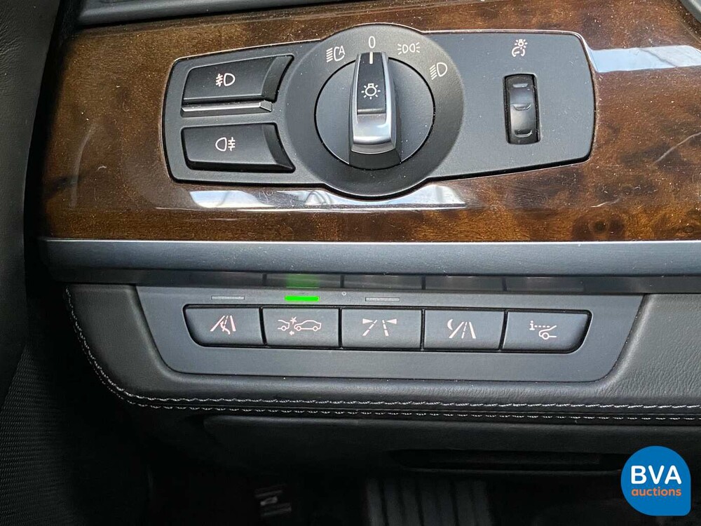 BMW 760i V12 544pk Steptronic8 7-Serie 2009, 66-LPL-2